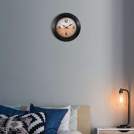 Black Round Vintage Wall Clock