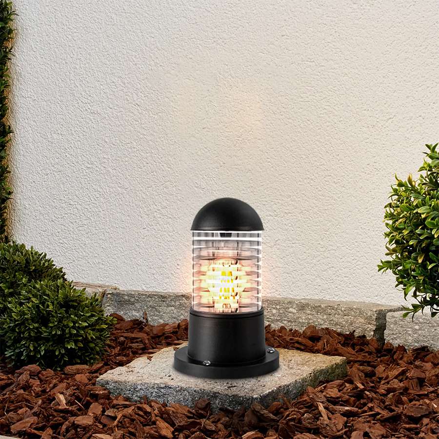 Solar powered online outdoor pillar lights