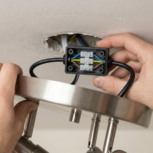 IP44 Junction Box - 3-Core Terminal Block Black Polypropylene ~6551