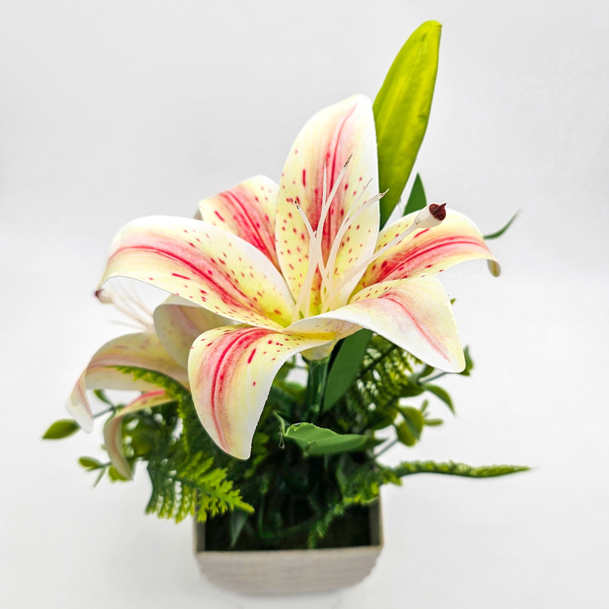  lily flowers wedding gifts flower decoration