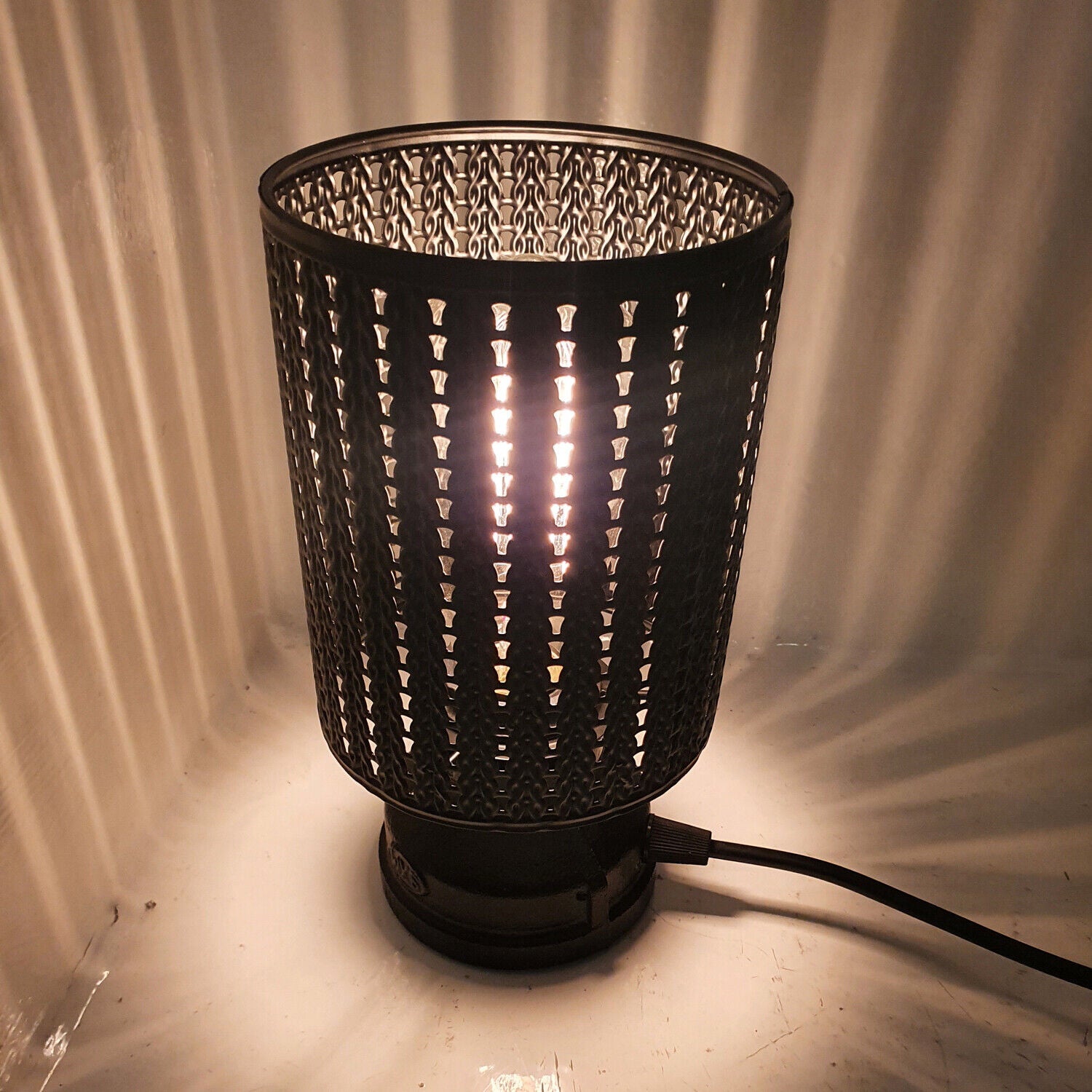 Wire Cage Shade Table cheapest Lamp