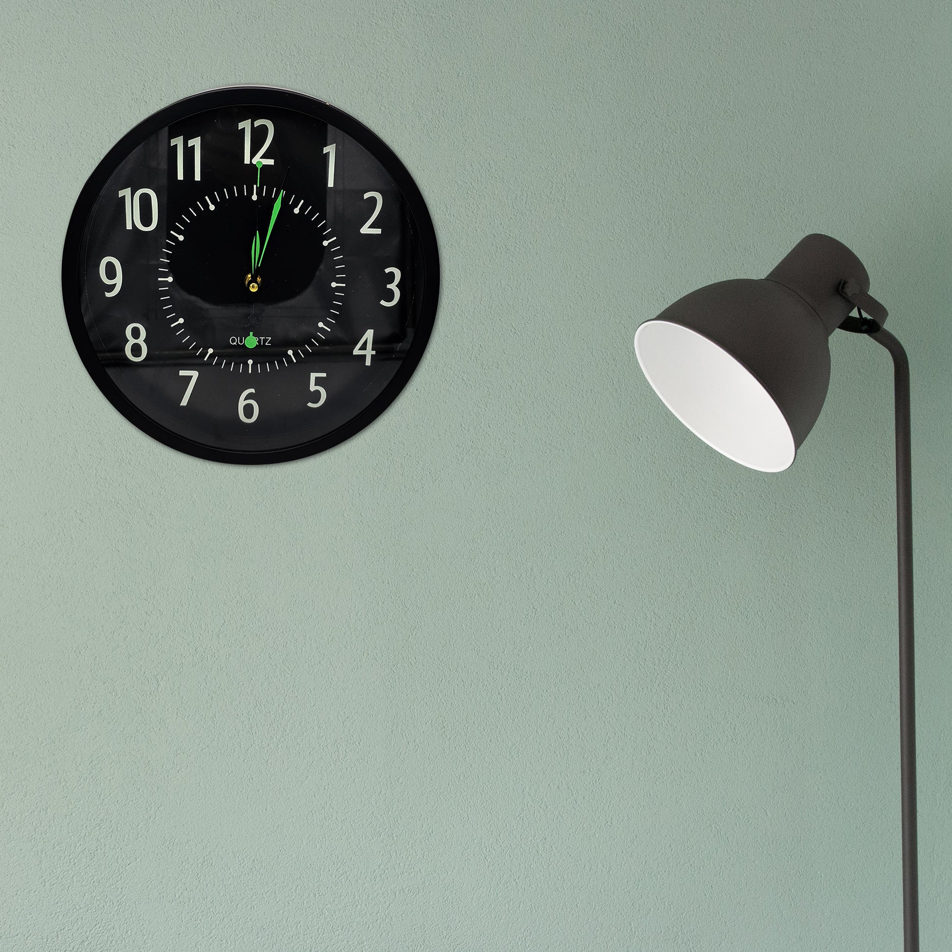 clocks for bedrooms