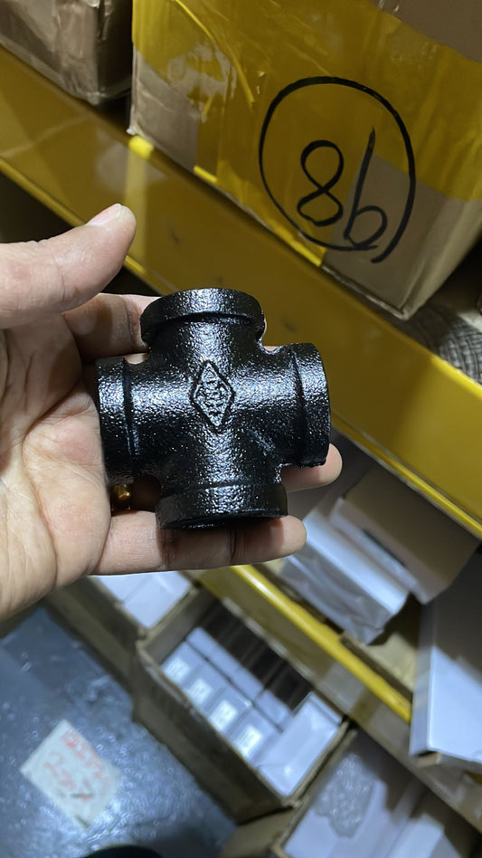 BSP Malleable Black Iron cross X section Pipe Lamp Fittings~4640