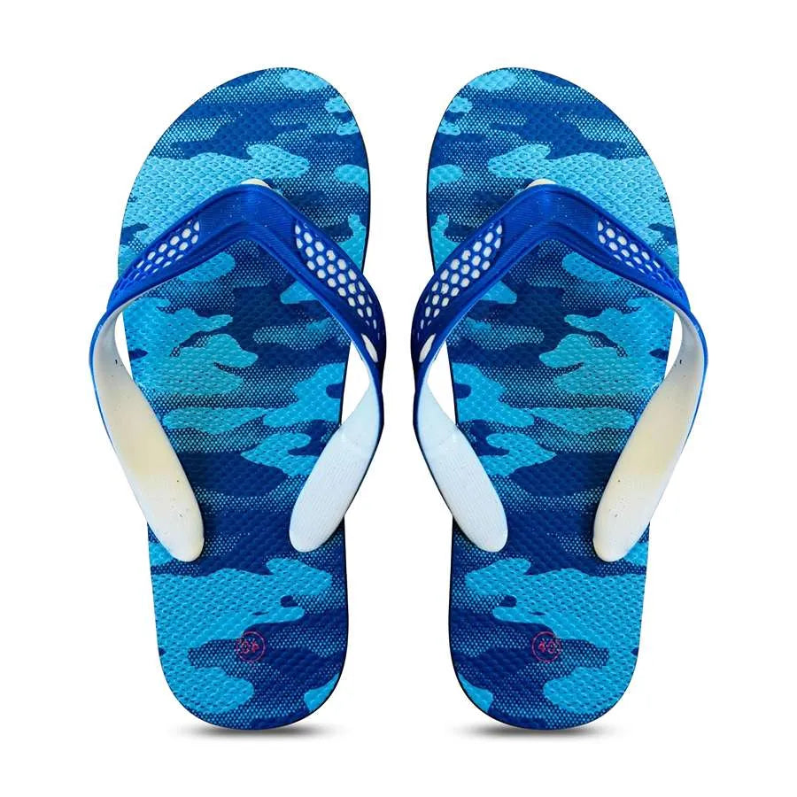 Design Rubber Royal Blue Women Toe Post Flip Flop Beach Slipper for Sea - Application Image