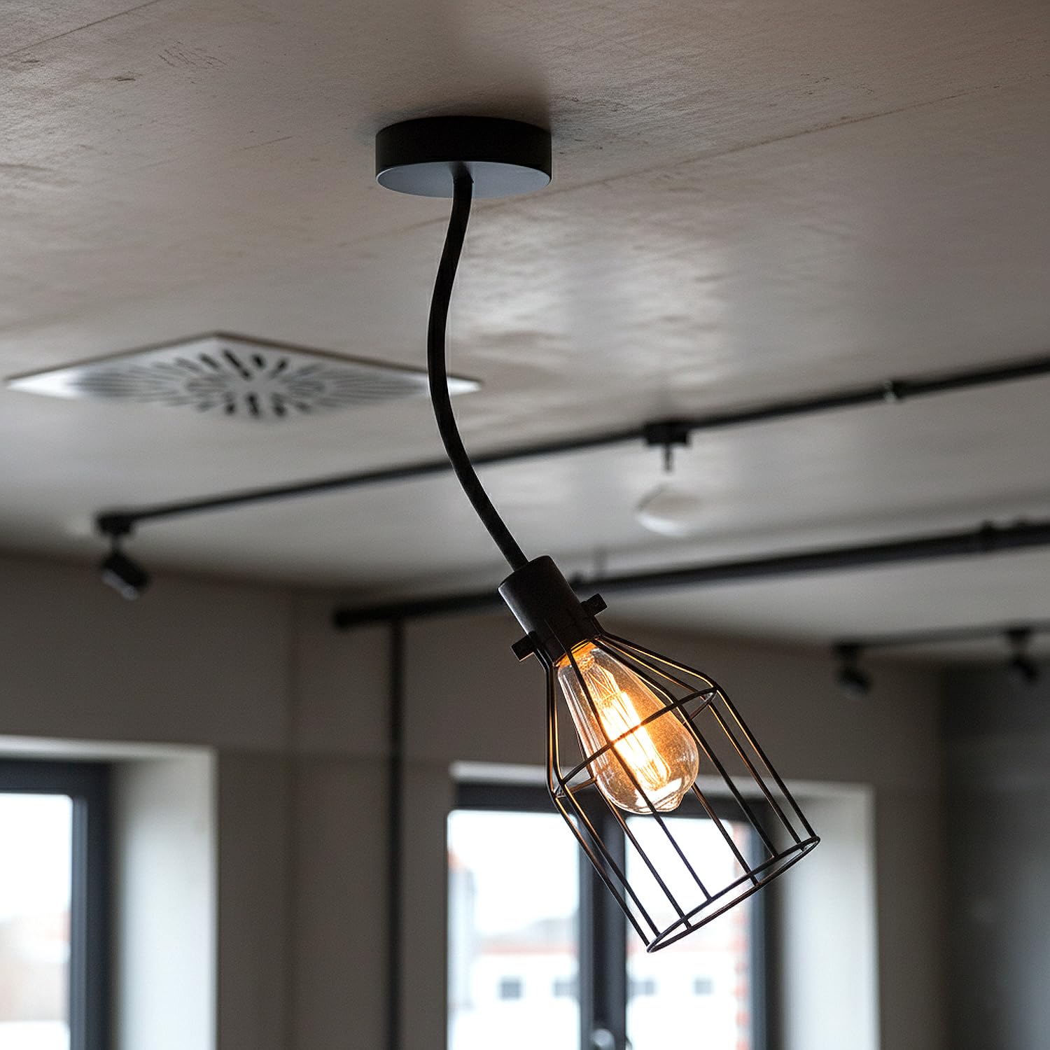 adjustable lighting fixture