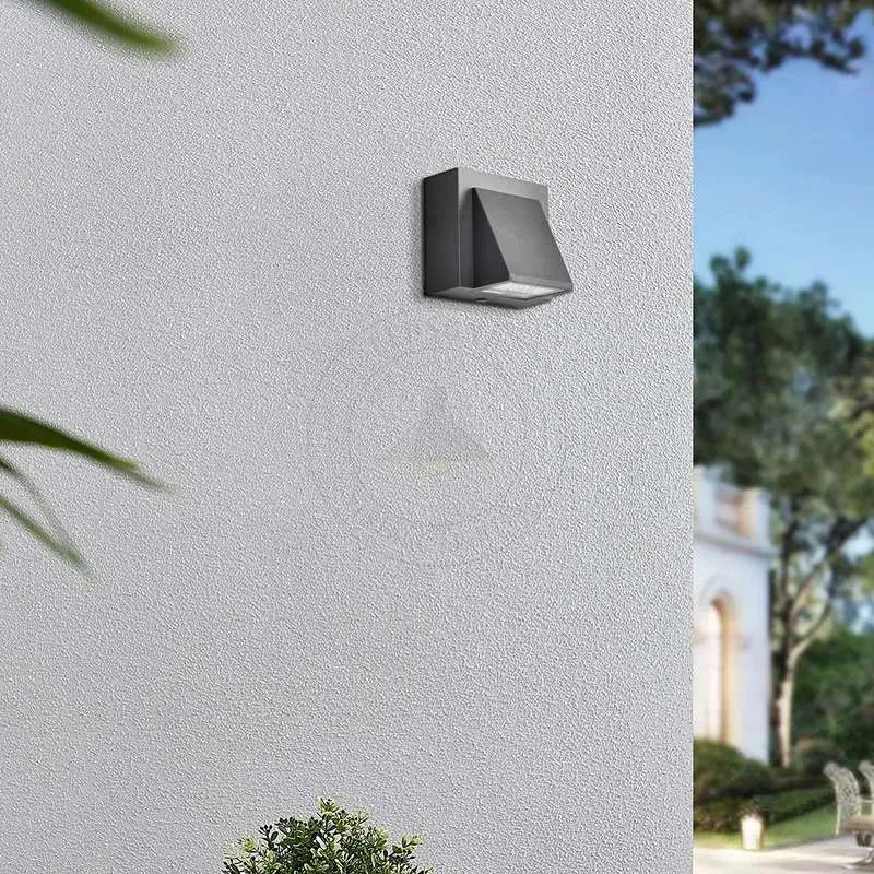 Garden wall lights mains powered