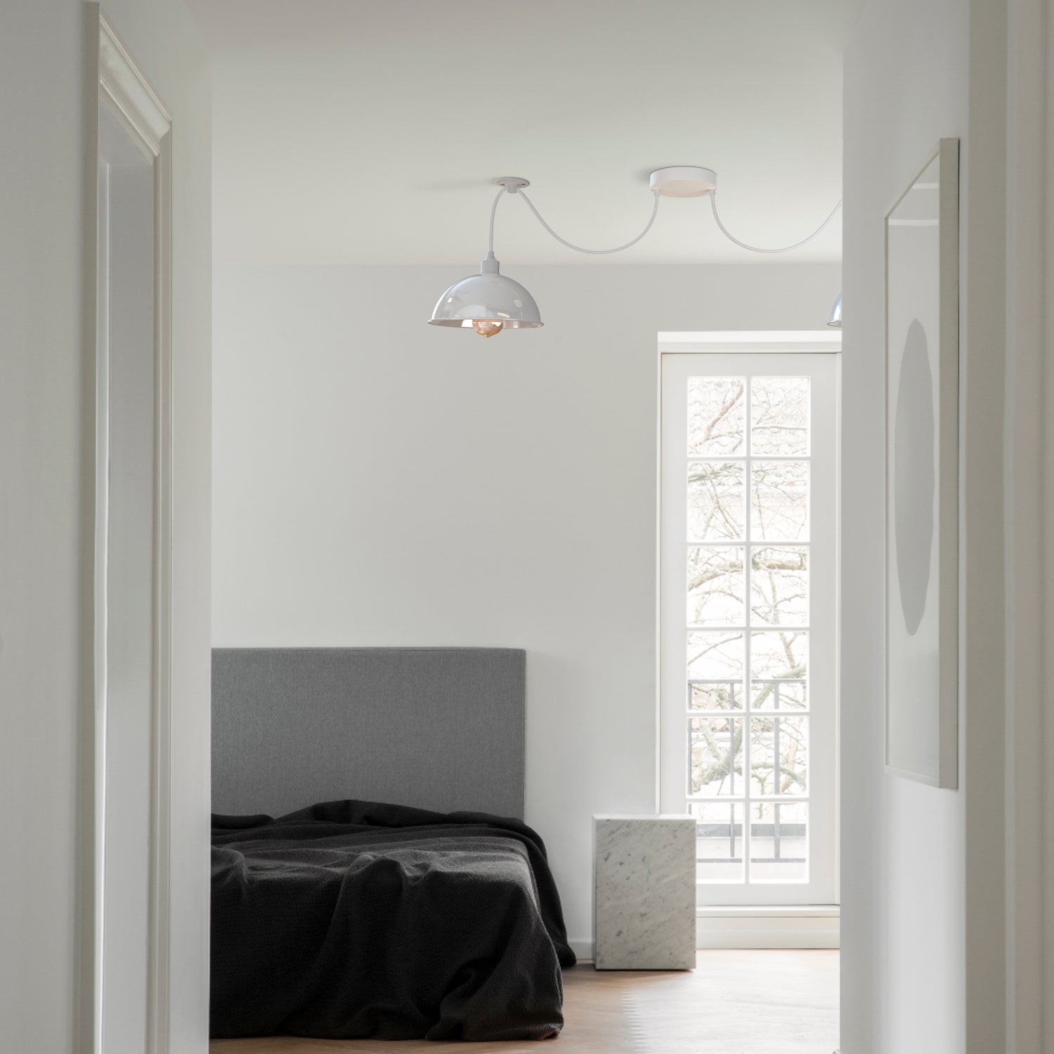 Light ceiling pendant