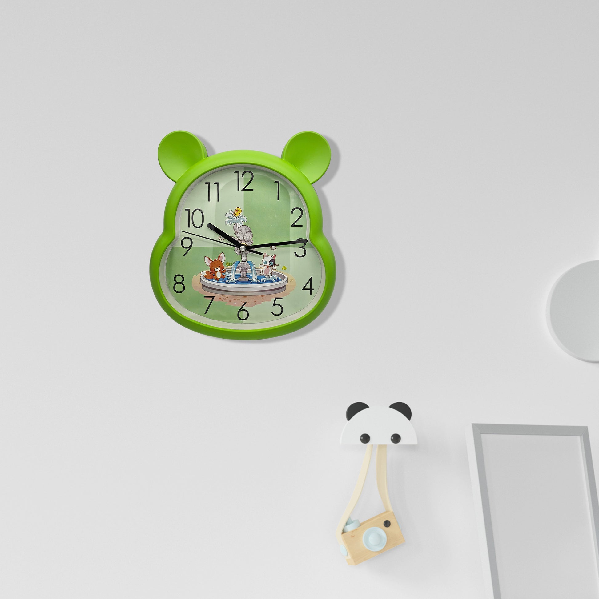 Green Cute Bear Shaped Wall Clock for Children's Room 